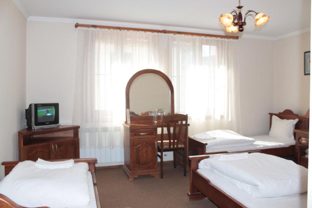 Guest House Todorini Kashti Koprivştitsa Oda fotoğraf