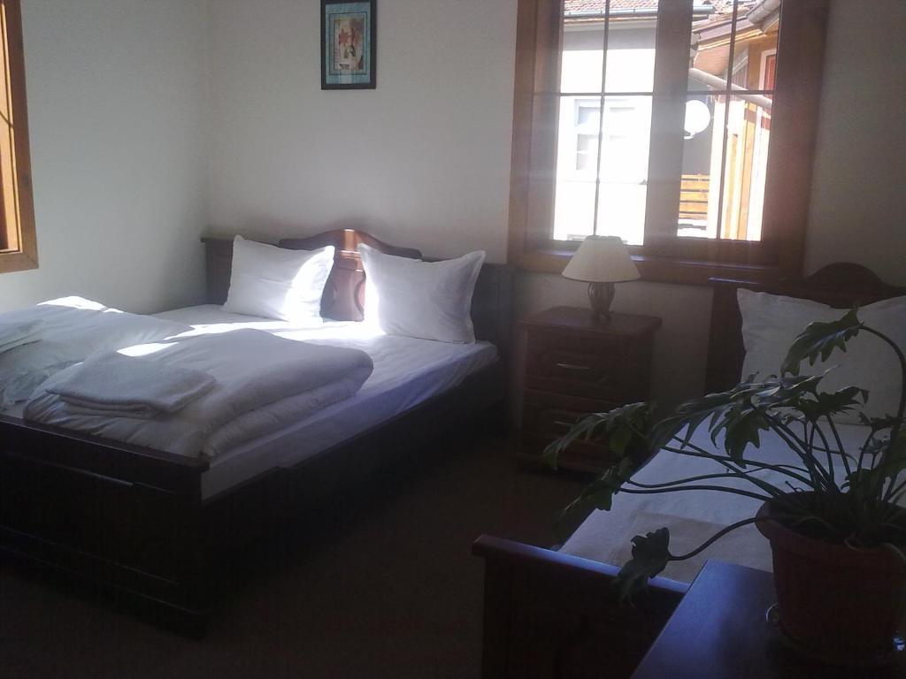 Guest House Todorini Kashti Koprivştitsa Oda fotoğraf